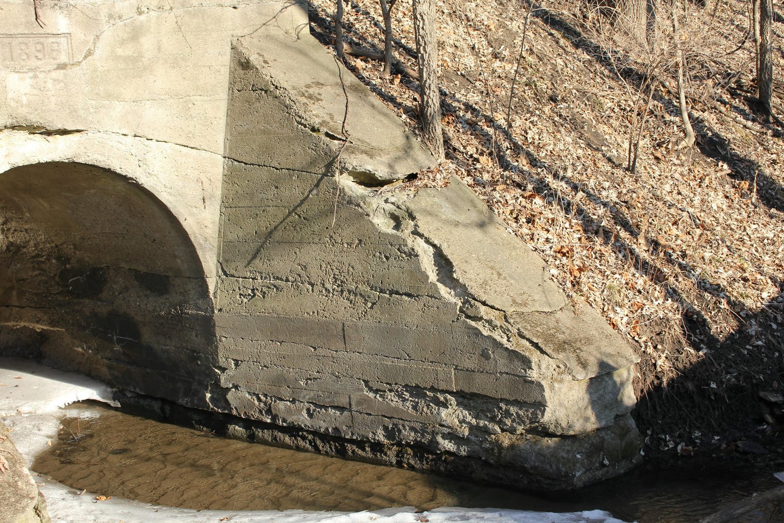 Northeast wing wall
